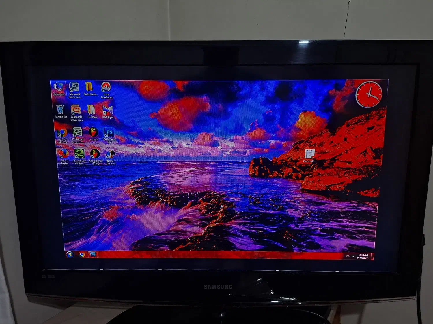 تلویزیون lCD سامسونگ 37اینچ|تلویزیون و پروژکتور|هشتگرد, شهرک بعثت|دیوار