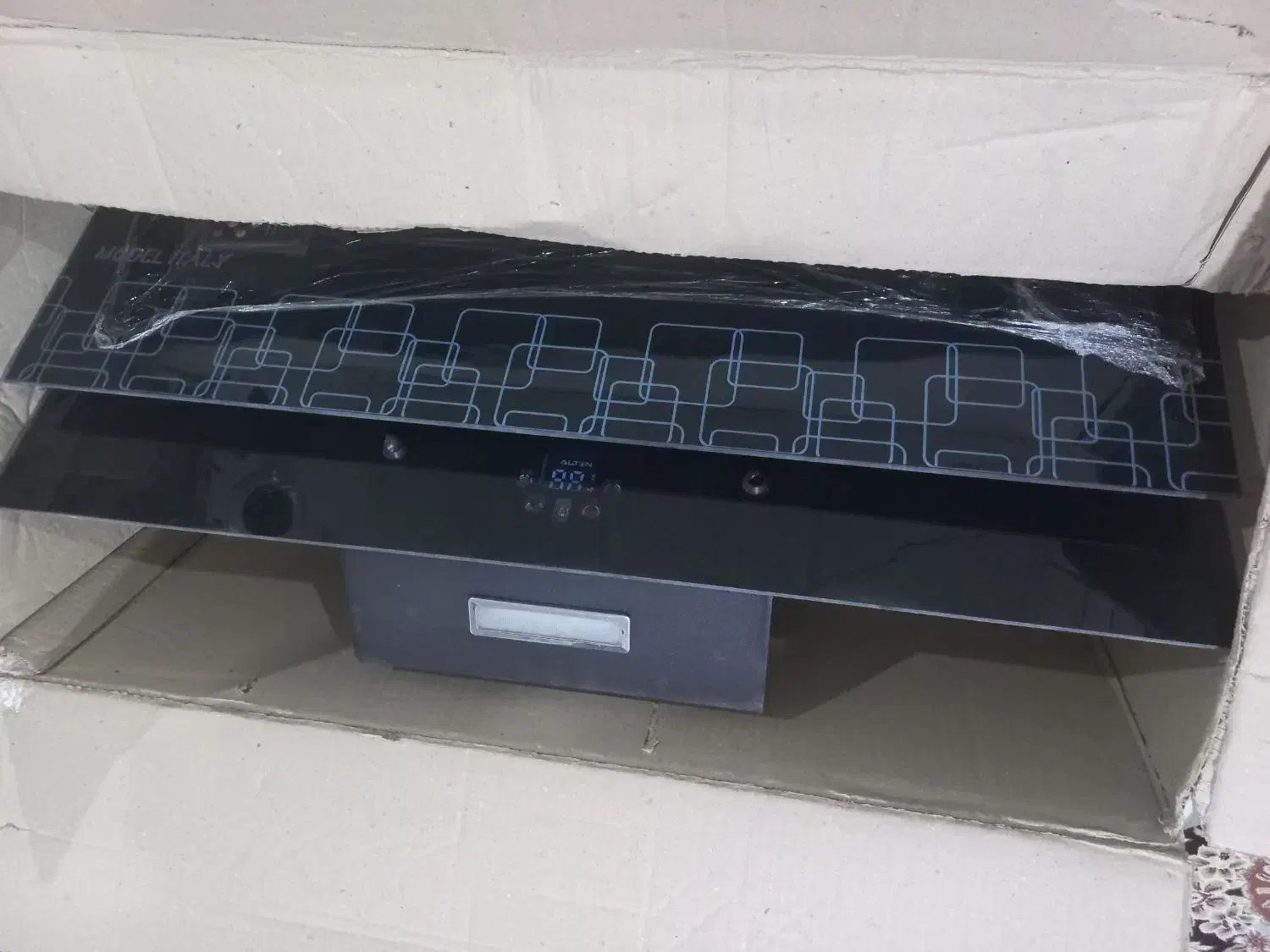 هود|هود|خرمآباد, |دیوار