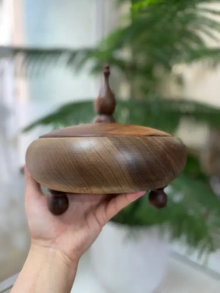 شکلات خوری چوب گردو (نو و تولید جدید کارگاه )|صنایع دستی و سایر لوازم تزئینی|سبزوار, عظیمیان|دیوار