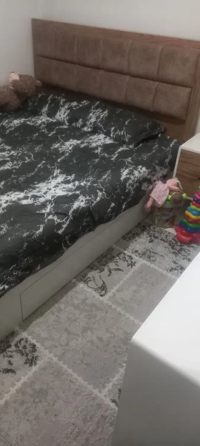 گلیم فرش ۶ متری طوسی|گلیم، جاجیم، گبه|قدس, شهر‌قدس|دیوار