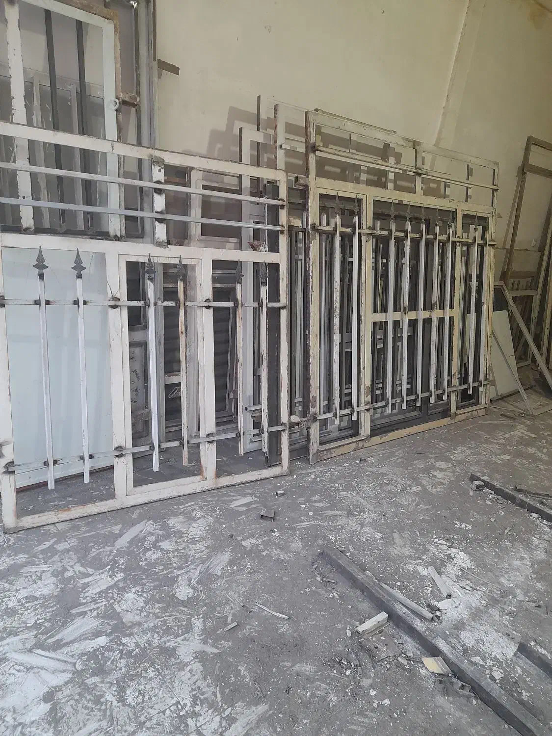 درب وپنجره اهنی سنگین|مصالح و تجهیزات ساختمان|مشهد, نوید|دیوار