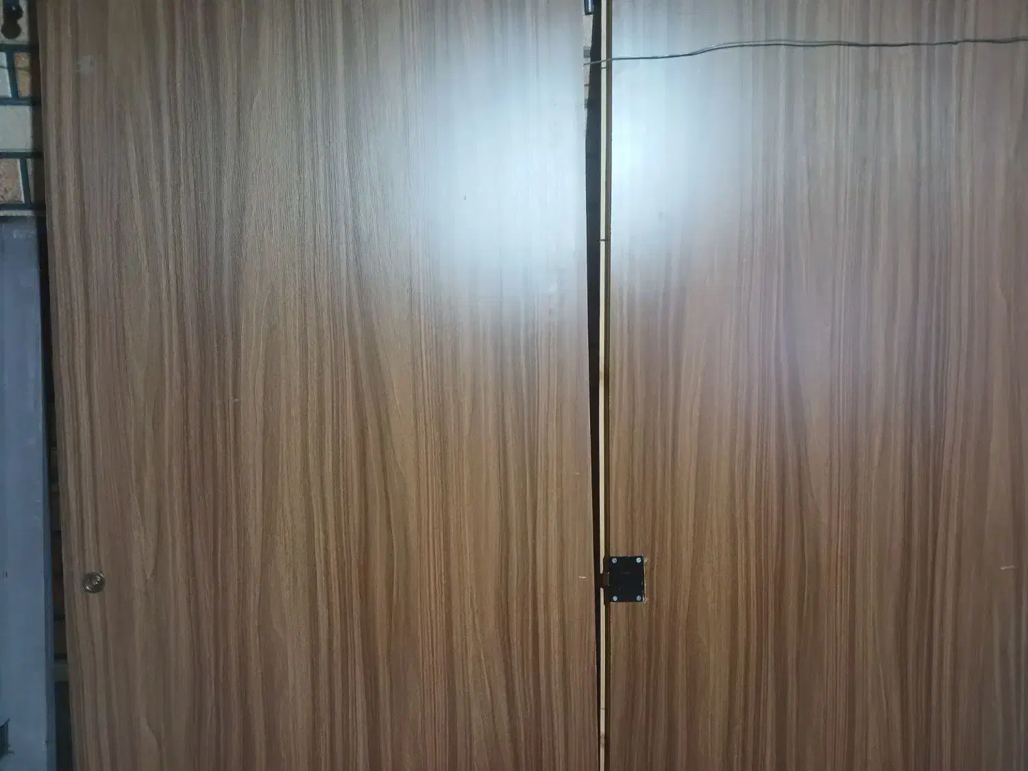 کمدی دیواری با چهارچوب اهنی قیمت ۱۳ میلون تومان|جاکفشی، کمد، دراور|کاشان, گبرها|دیوار