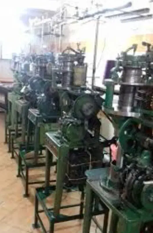 دستگاه جوراب بافی مکانیک|چرخ خیاطی و ریسندگی|رشت, پیرسرا|دیوار