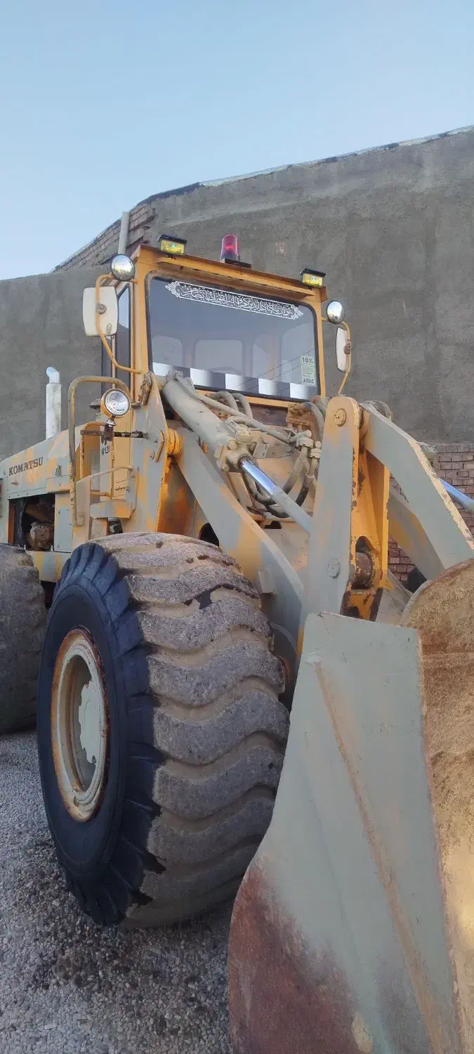 لودر کوماتسو120|خودرو سنگین|میاندوآب, |دیوار