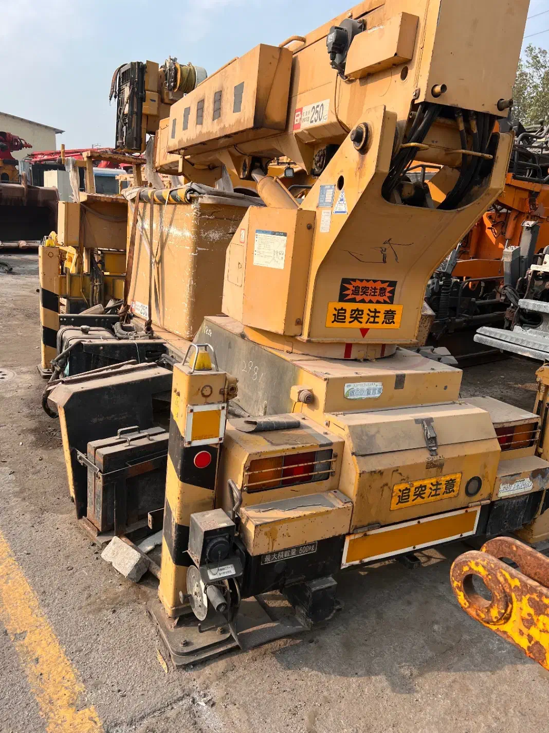 بالابر خط گرم عایق جرثقیل ۲۳۰تادانو کارکرد ژاپن|خودرو سنگین|فیروزآباد (فارس), |دیوار