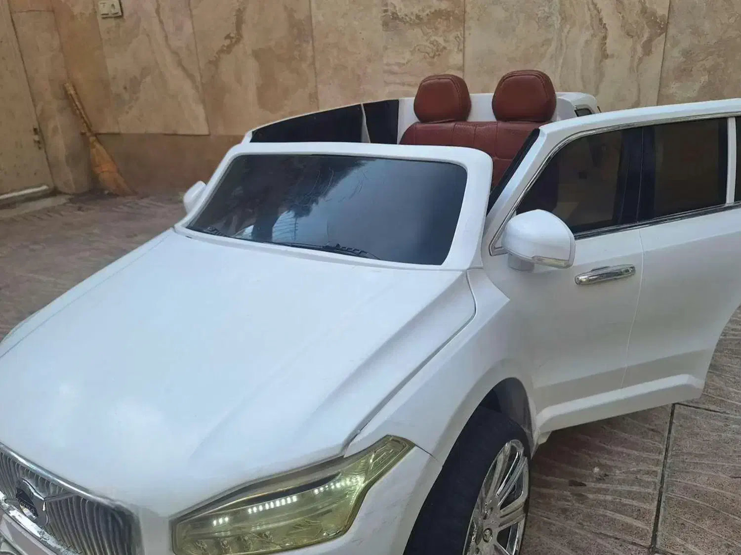 ماشین شارژی ۲ نفره|اسباببازی بچه|تهران, نیلوفر|دیوار