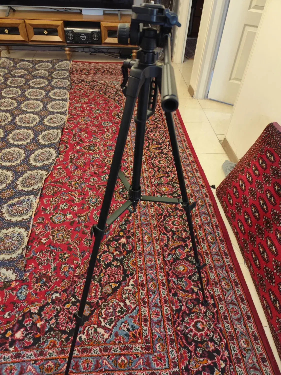 سه پایه دوربین|دوربین عکاسی و فیلم‌برداری|تهران, زهتابی|دیوار