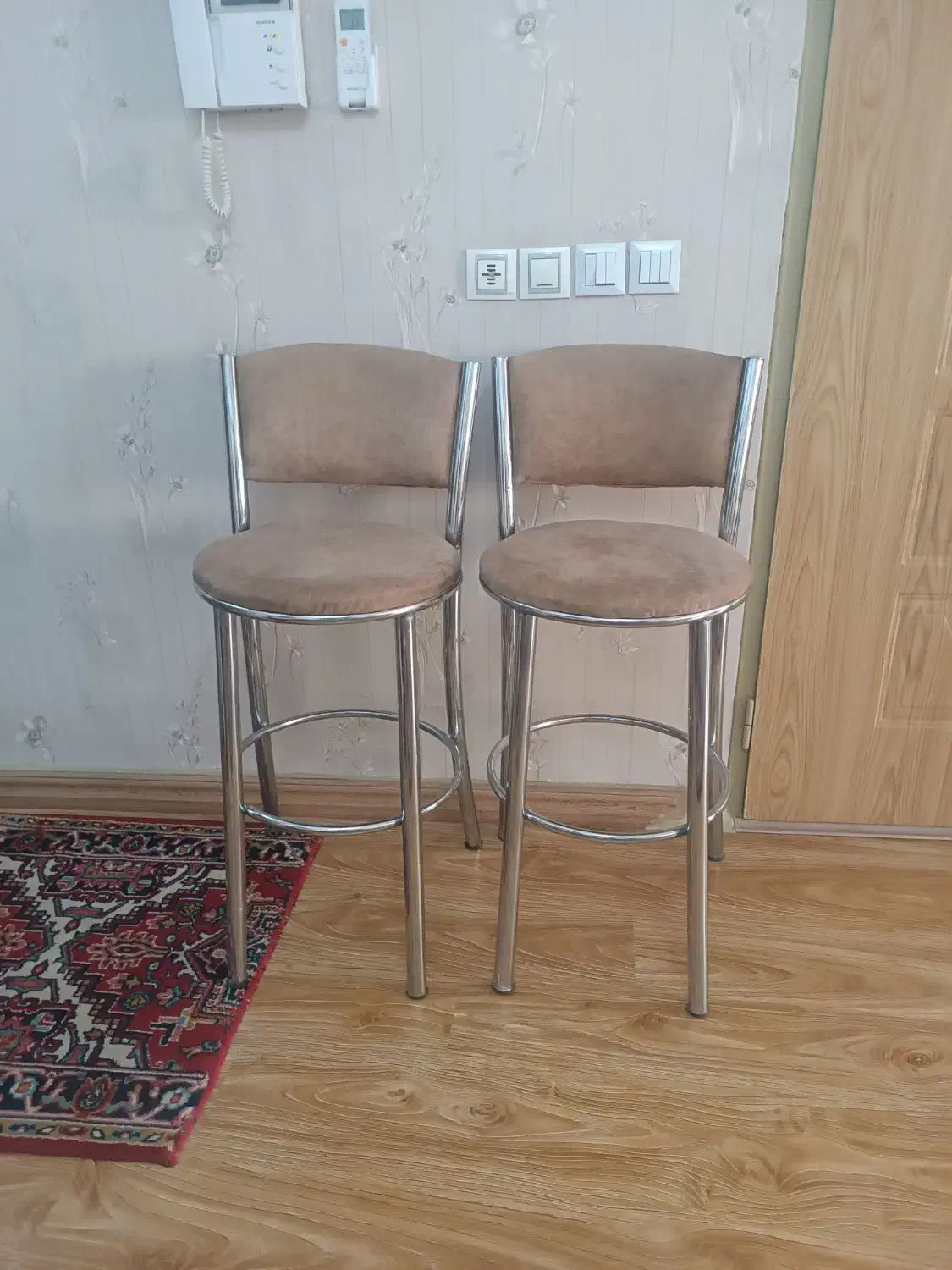 صندلی|صندلی و نیمکت|تبریز, |دیوار