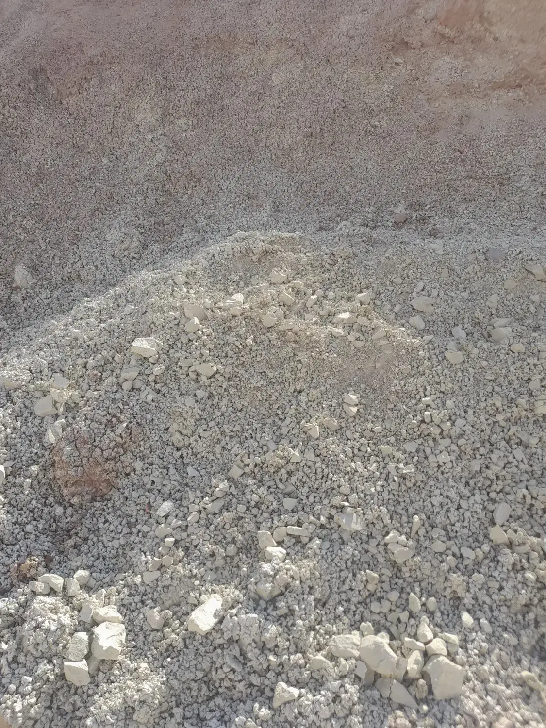 فروش معدن بنتونیت|فروش دفتر صنعتی، کشاورزی، تجاری|خواف, |دیوار