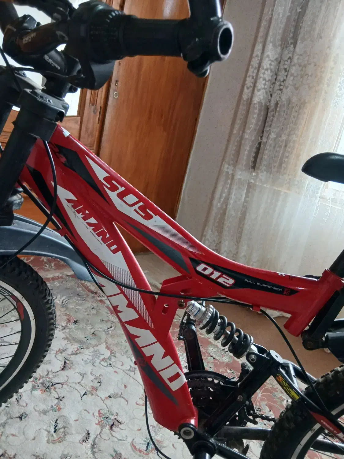 دوچرخه مدل شکاری|دوچرخه، اسکیت، اسکوتر|رویان, |دیوار