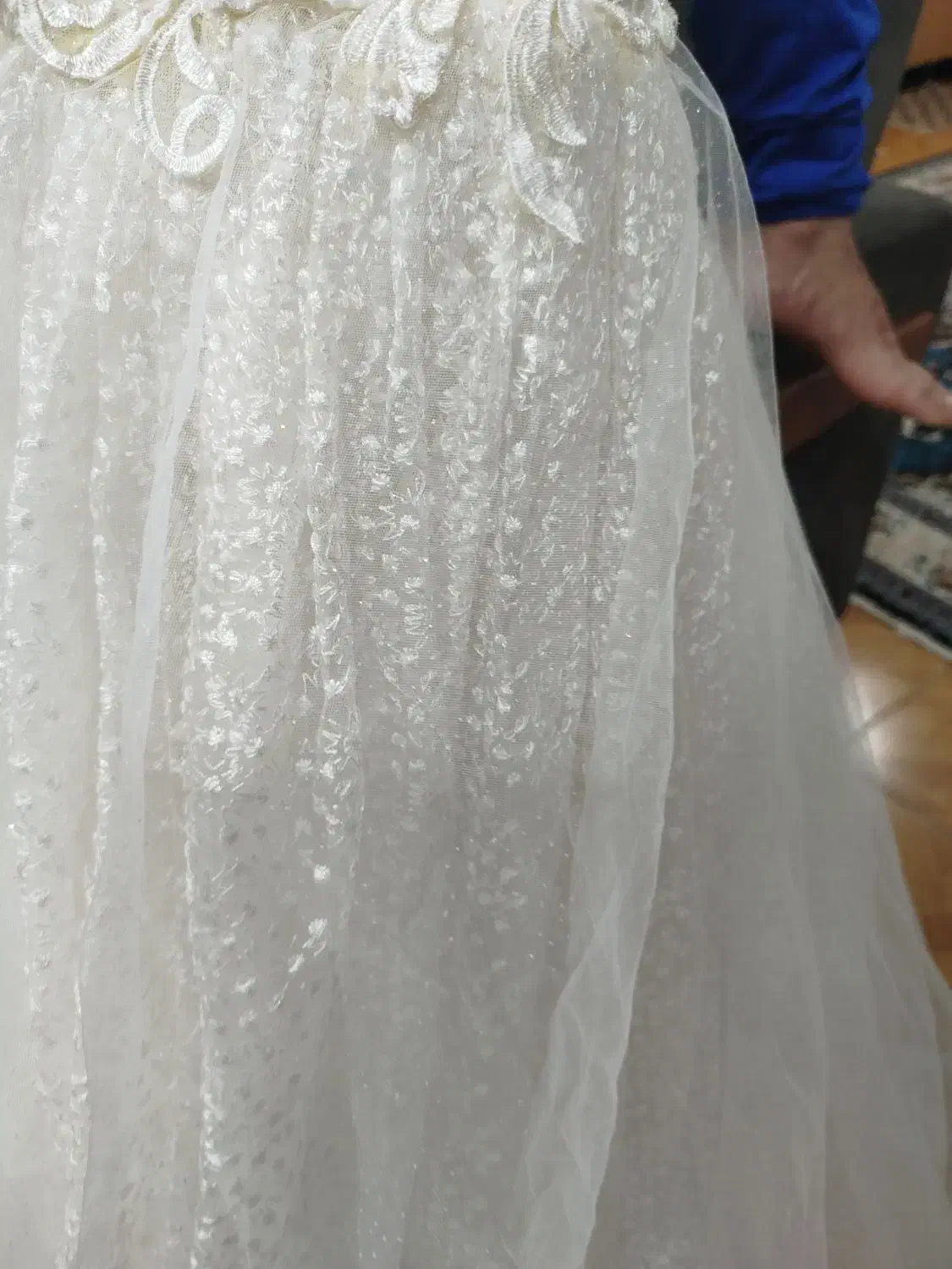 لباس عروس|لباس|بندر انزلی, ساحل قو|دیوار