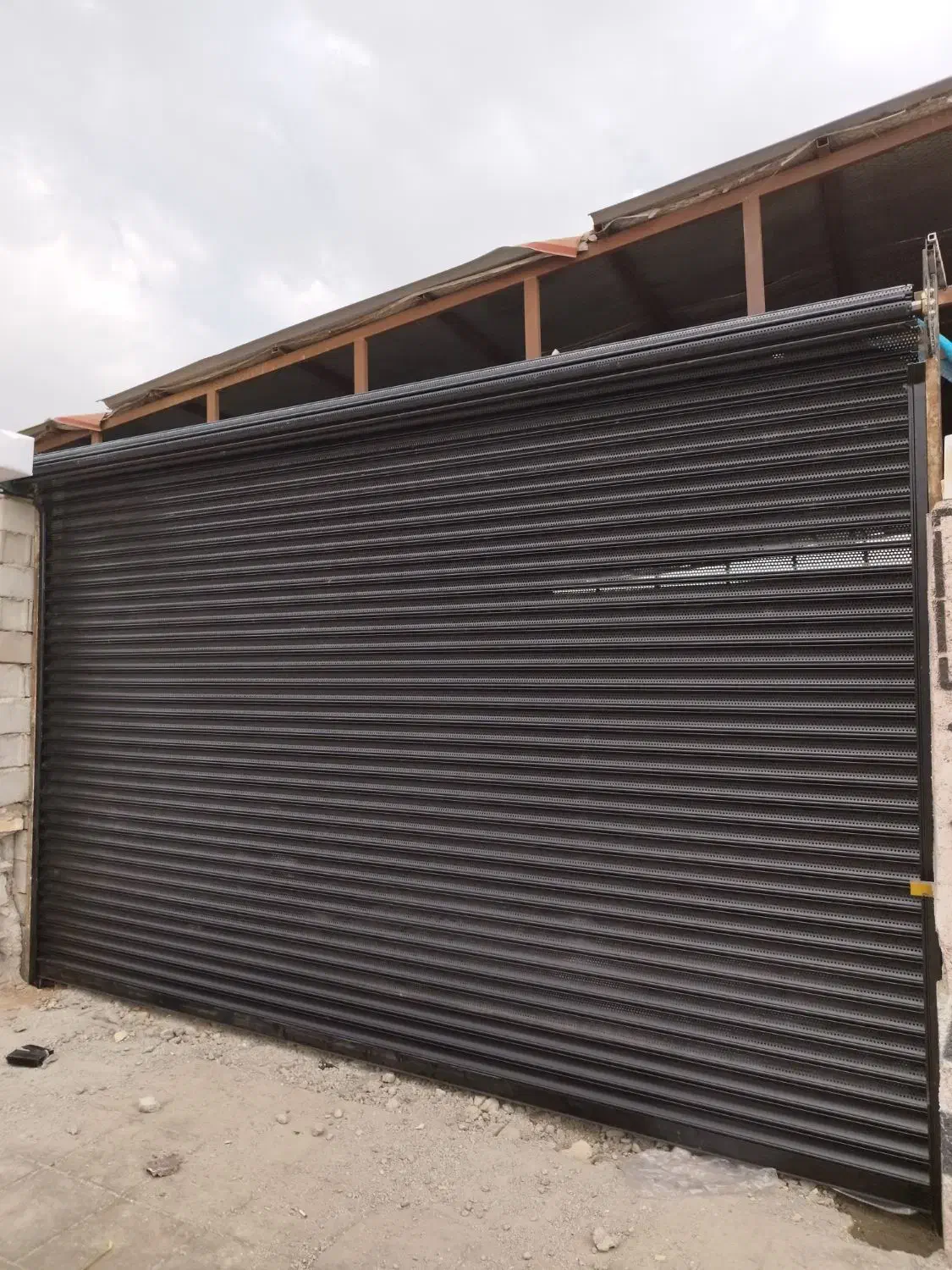 کرکره برقی تو قسطی نصب کن|مصالح و تجهیزات ساختمان|هشتگرد, هشتگرد قدیم|دیوار