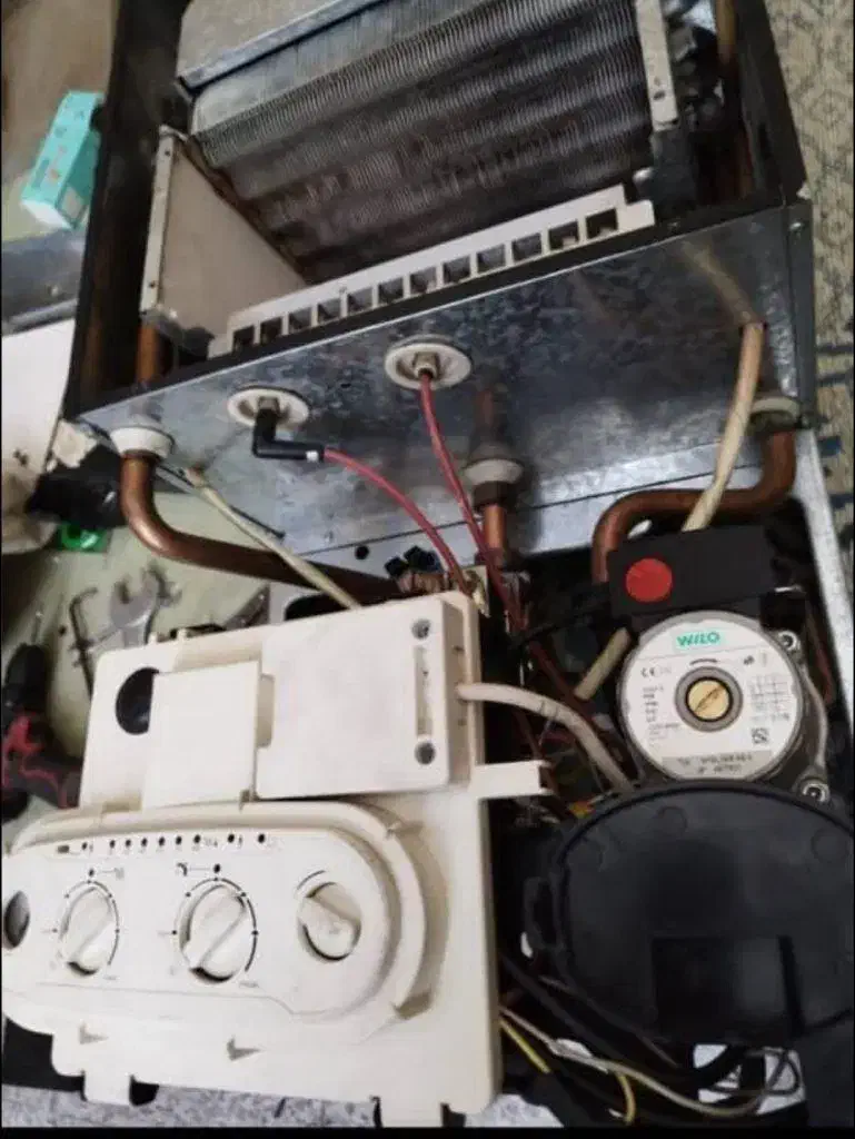 تعمیرات تخصصی آبگرمکن و پکیج در منزل|خدمات پیشه و مهارت|رشت, یخسازی|دیوار