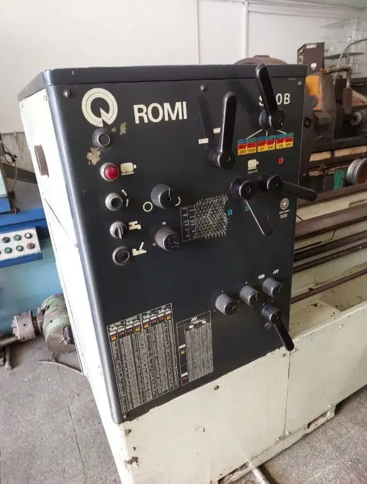 تراش ۳متر برزیل  تمیز در حد صفرآکبند|ماشین‌آلات صنعتی|شهریار, شهرک شاهد|دیوار