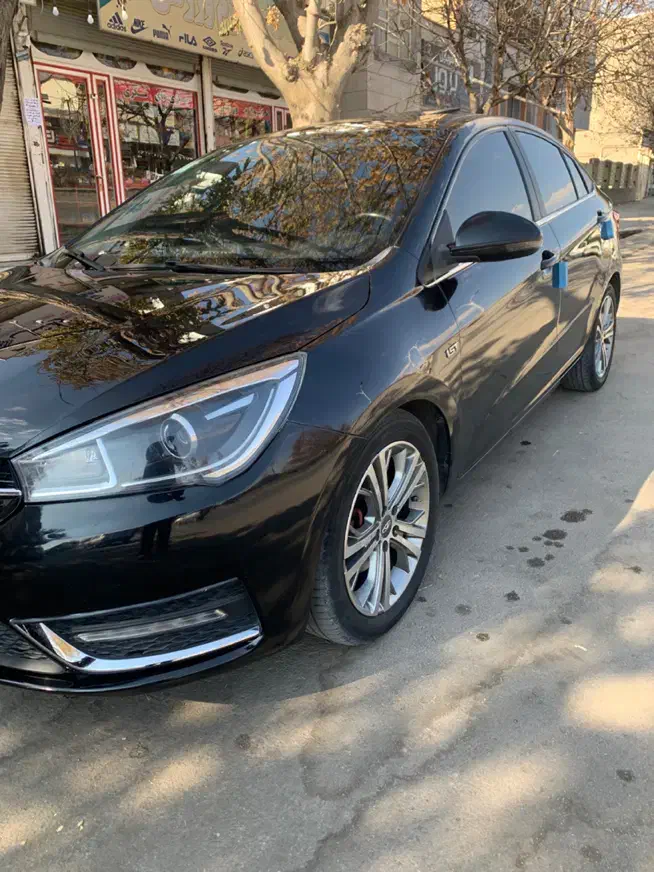 آریزو 5 توربو اتوماتیک ۷سرعته عروس بی رنگ|خودرو سواری و وانت|رزن, |دیوار