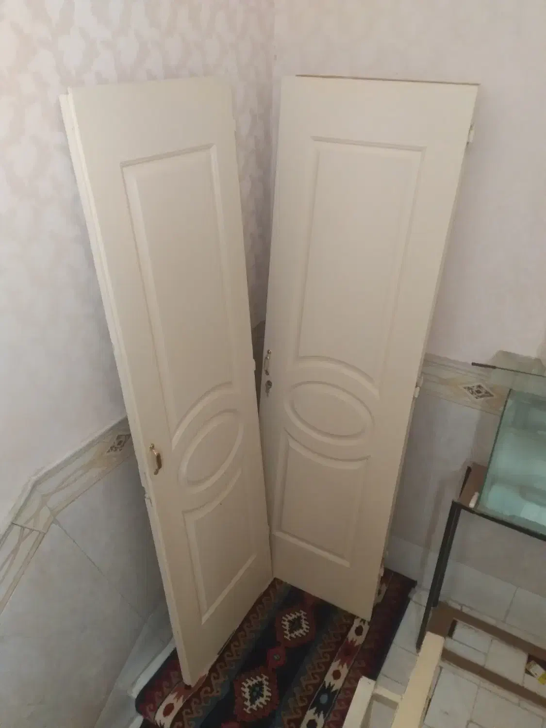 درب کمد دیواری چوبی|جاکفشی، کمد، دراور|قم, زند آباد|دیوار