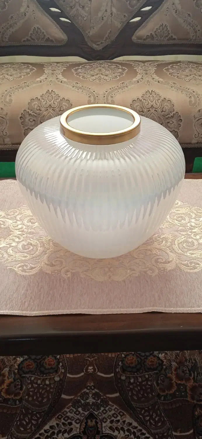 گلدان شیشه‌ای|گل مصنوعی|همدان, |دیوار