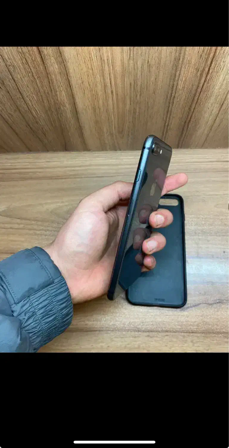 ایفون ۸پلاس (عتیقه )|موبایل|تهران, فردوسی|دیوار