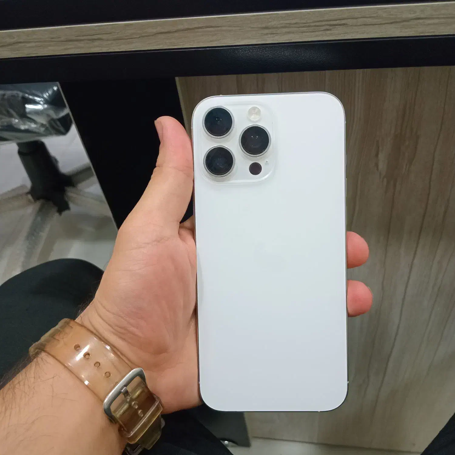 اپل iPhone 16 Pro Max با حافظهٔ ۲۵۶ گیگابایت|موبایل|اسلام‌شهر, باغ فیض|دیوار