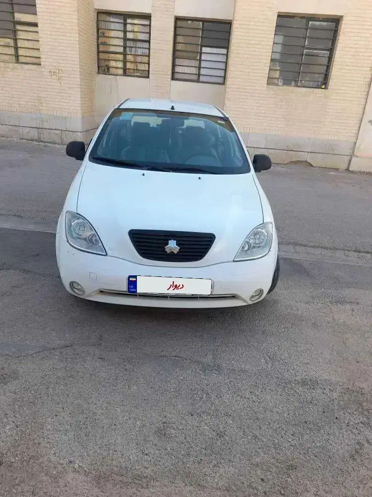 تیبا صندوق دار|خودرو سواری و وانت|نی‌ریز, |دیوار