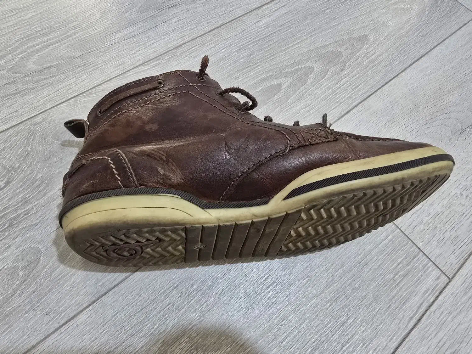 بوت تمام چرم سایز 46|کیف، کفش، کمربند|ساری, |دیوار