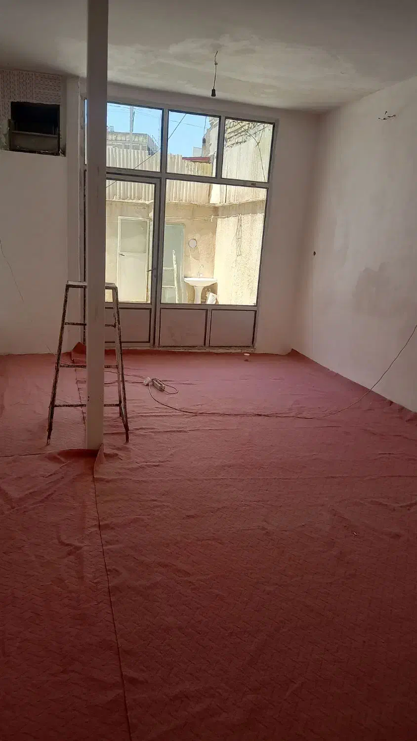 همکف حیاط دار بر خیابان|اجارهٔ خانه و ویلا|قم, دورشهر|دیوار