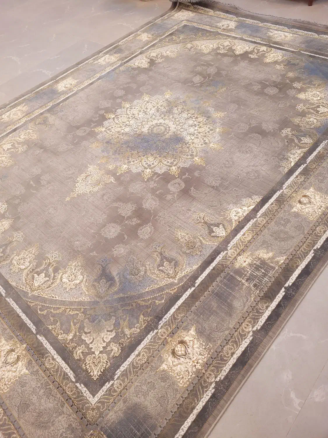 فرش1200شانه تراکم3600 اصل orginal// فقط امروز15آذر|فرش|مشهد, وکیلآباد|دیوار