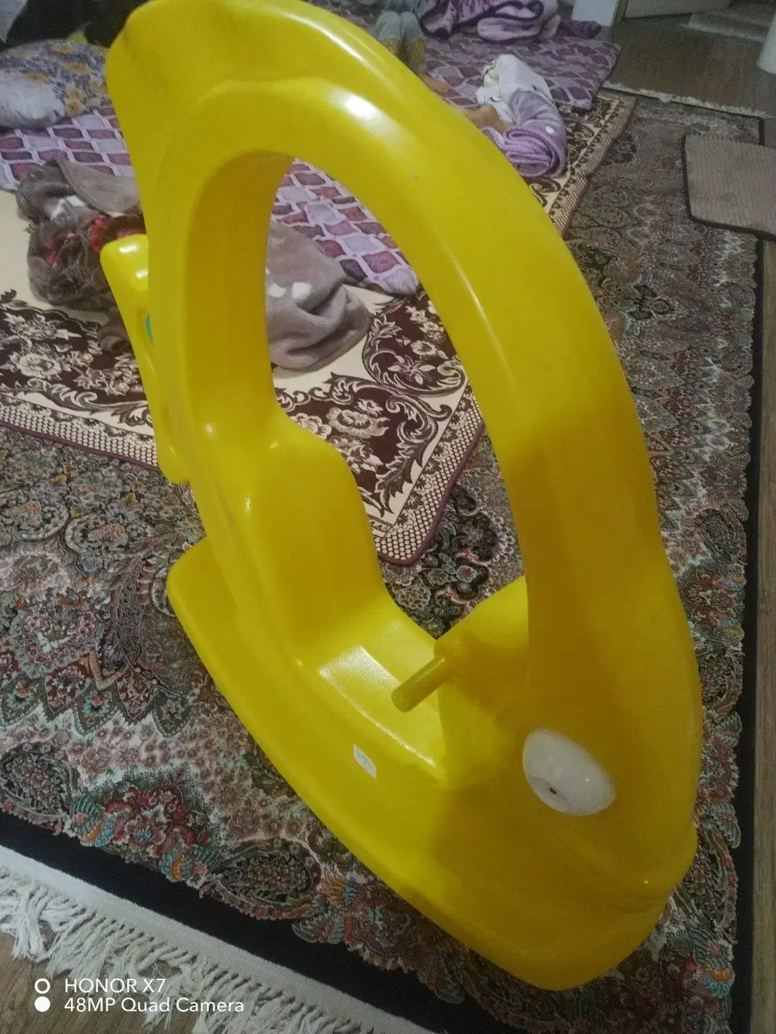 اسباب‌بازی کودک|اسباب‌‌بازی|قدس, شهر‌قدس|دیوار