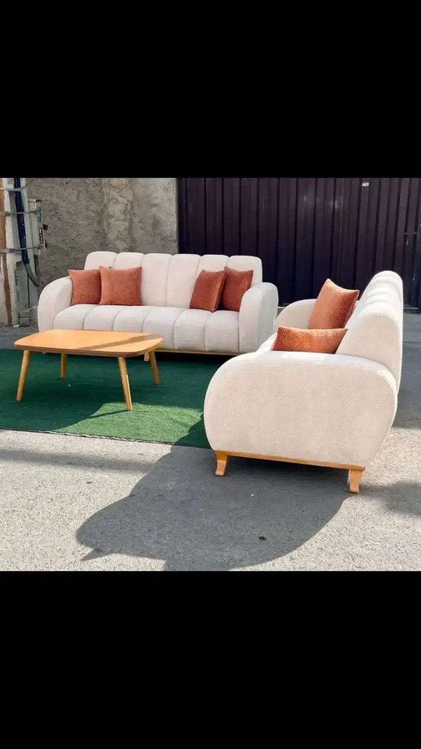 شیک چوب|مبلمان خانگی و میز عسلی|قم, شهرک امام حسین|دیوار