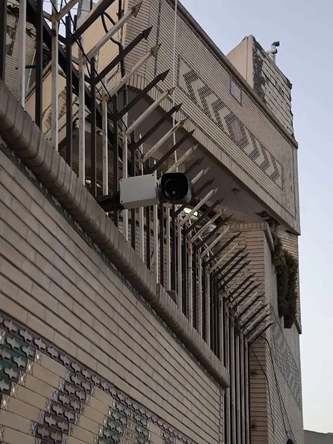 نصب و عیب یابی و فروش دوربینهای مداربسته|خدمات پیشه و مهارت|زاهدان, |دیوار