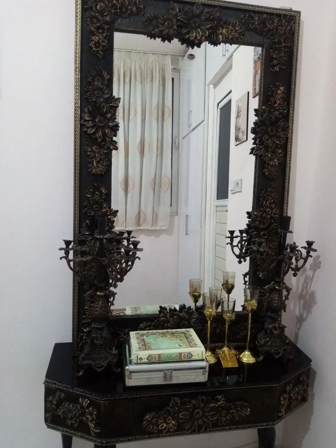 آیینه شمعدان|آینه|مشهد, کوی المهدی|دیوار