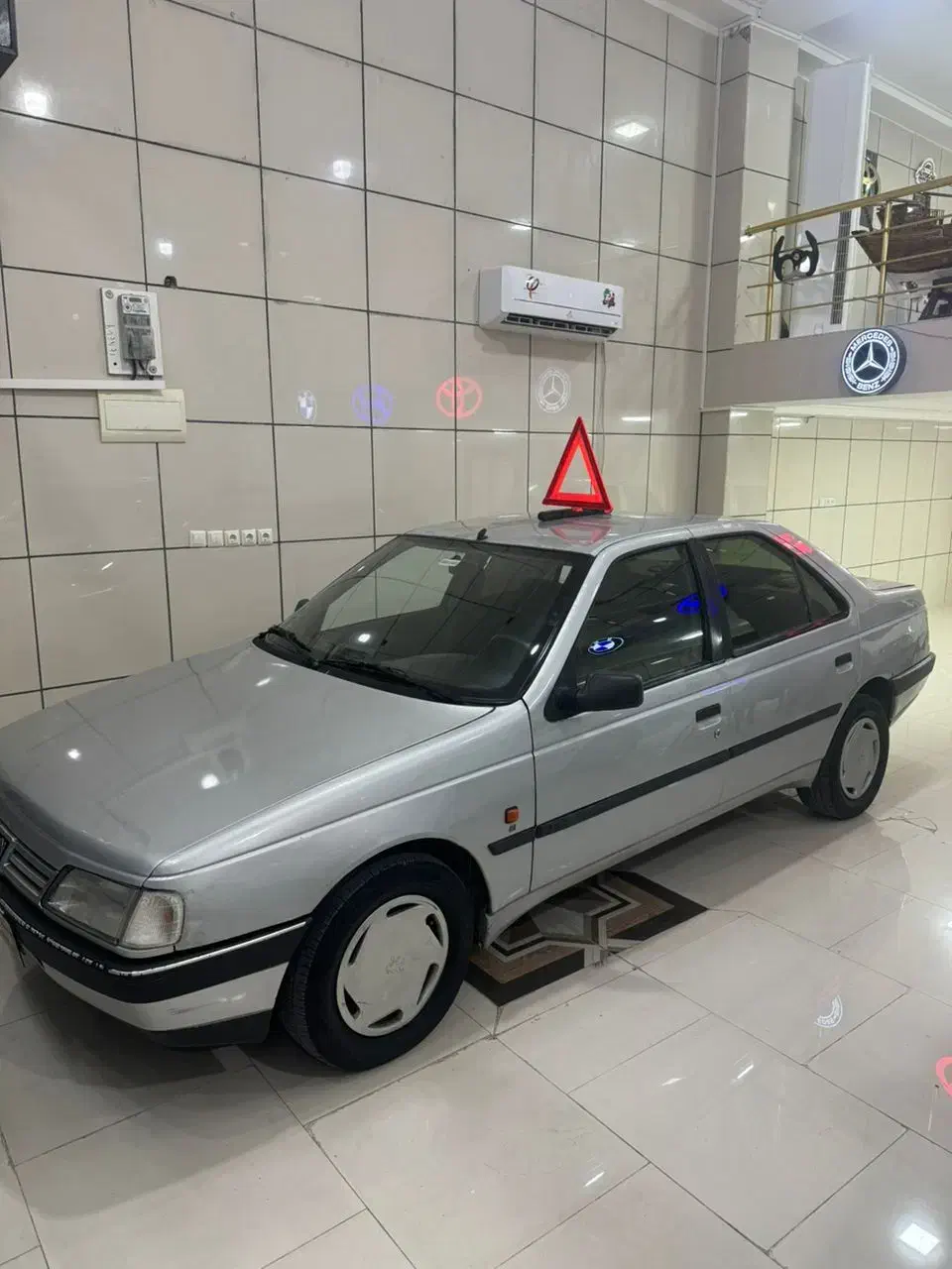 پژو 405 مدل 87 دوتیکه رنگ (اتوگالری مسعودشمسی)|خودرو سواری و وانت|بوشهر, |دیوار