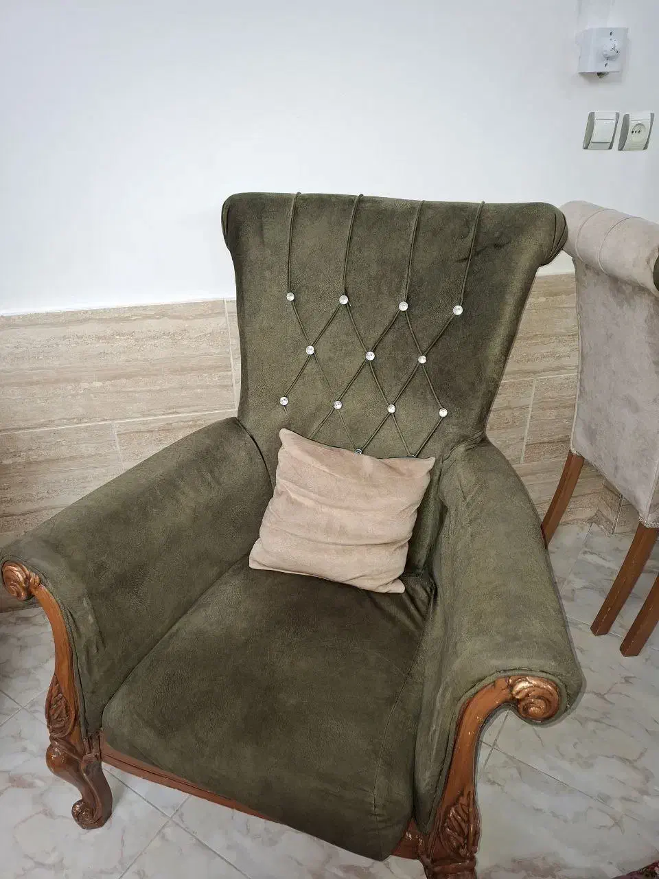 مبل 7 نفره و میز ناهارخوری 6 نفره|مبلمان خانگی و میز عسلی|گرگان, |دیوار