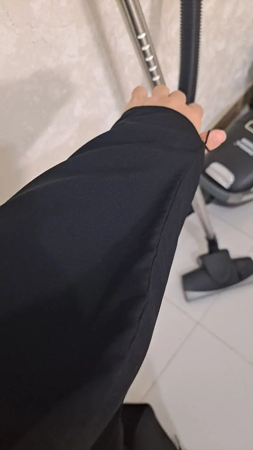 چادر عربی|لباس|قم, باغ کرباسی|دیوار