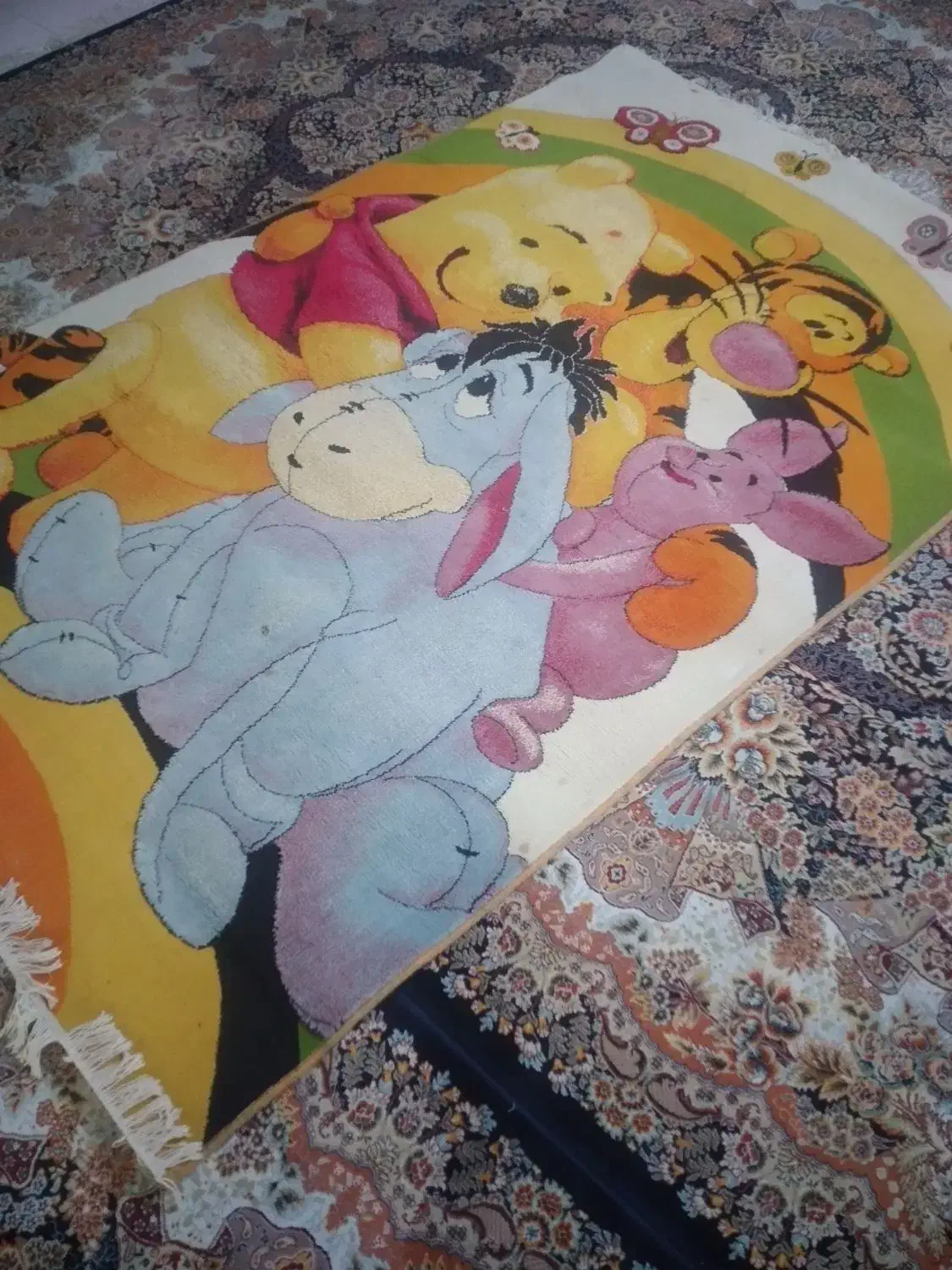 فرش ۴ متری کودک|فرش|آستانه اشرفیه, |دیوار