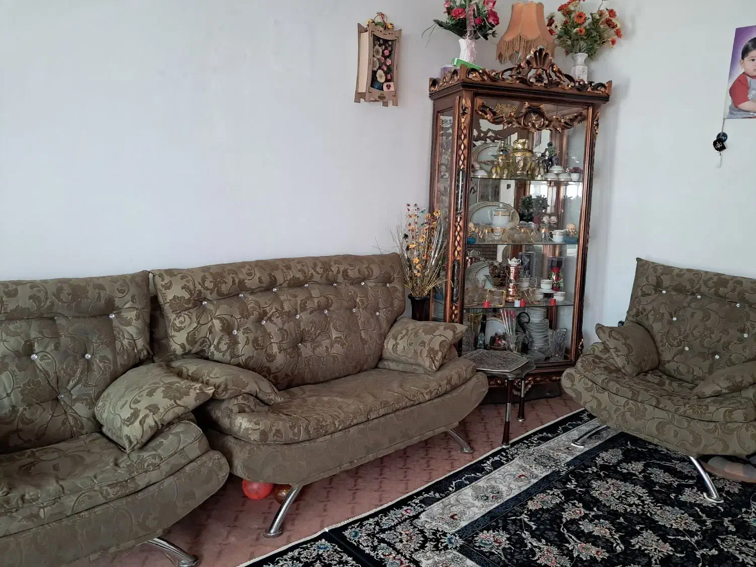 مبل 4نفره راحتی|مبلمان خانگی و میز عسلی|اصفهان, ارزنان|دیوار