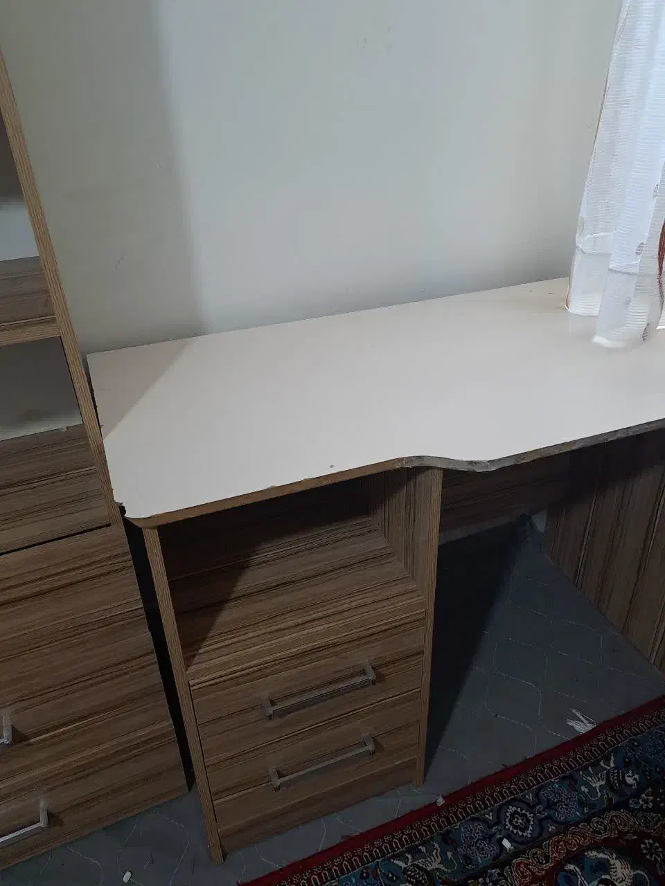 میز|میز تحریر و کامپیوتر|اراک, |دیوار