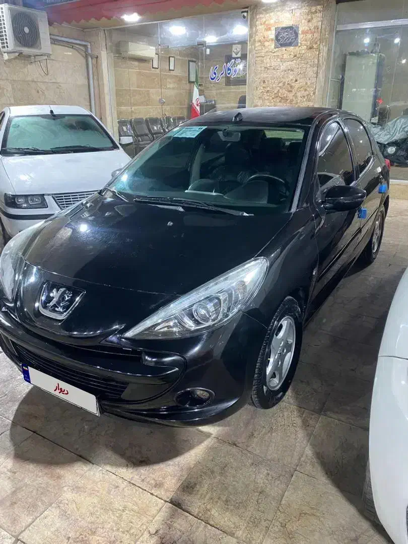 ۲۰۷i دنده مدل ۱۳۹۶|خودرو سواری و وانت|رشت, شهرک صبا|دیوار