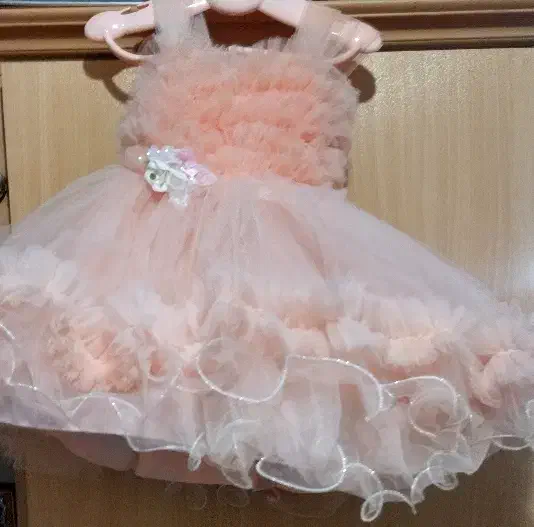 لباس مجلسی بچگانه|کفش و لباس بچه|رشت, حومه رشت|دیوار