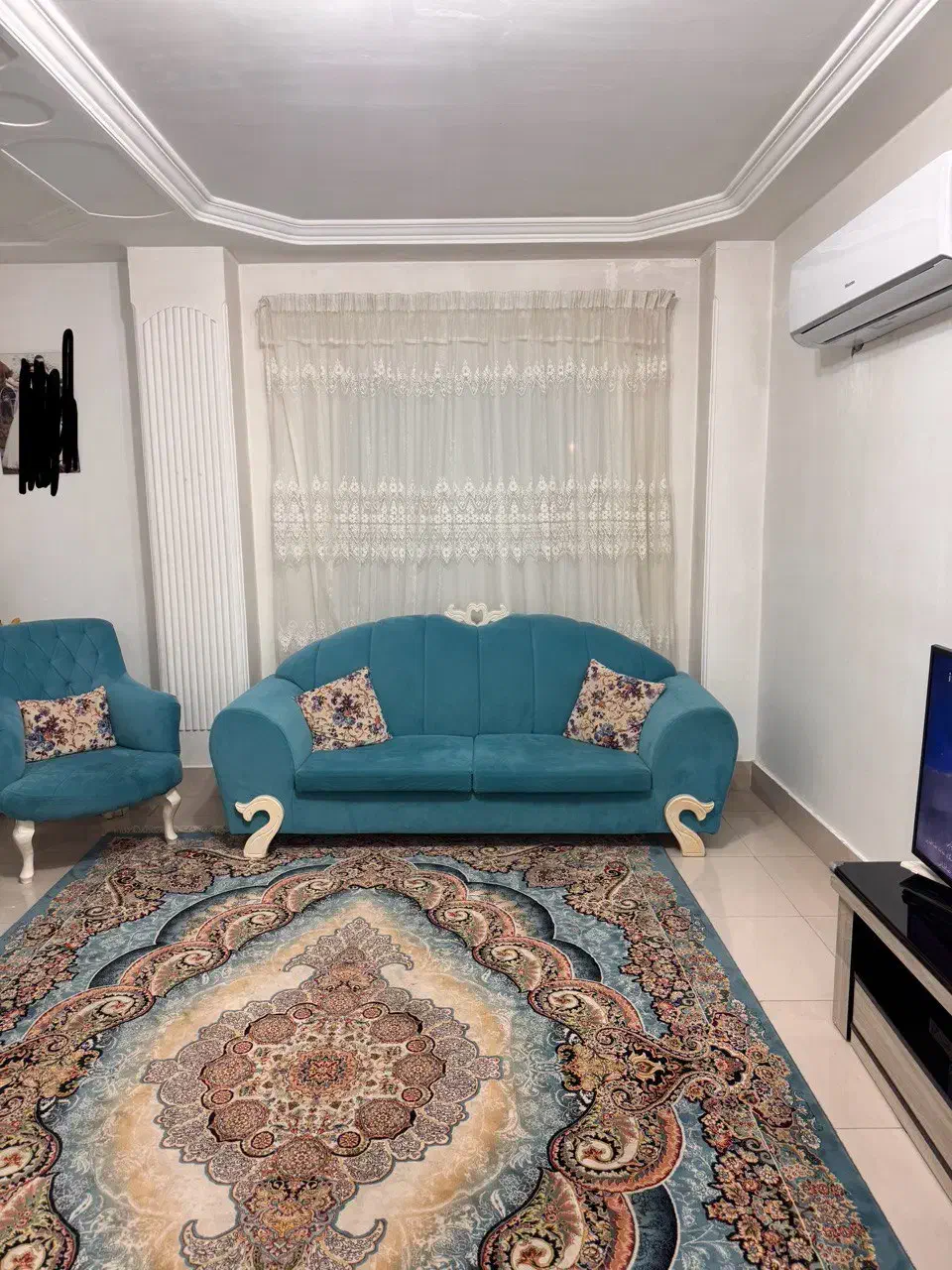 فروش مبلمان و فرش و میز وسط و عسلی|مبلمان خانگی و میز عسلی|رشت, فلسطین|دیوار