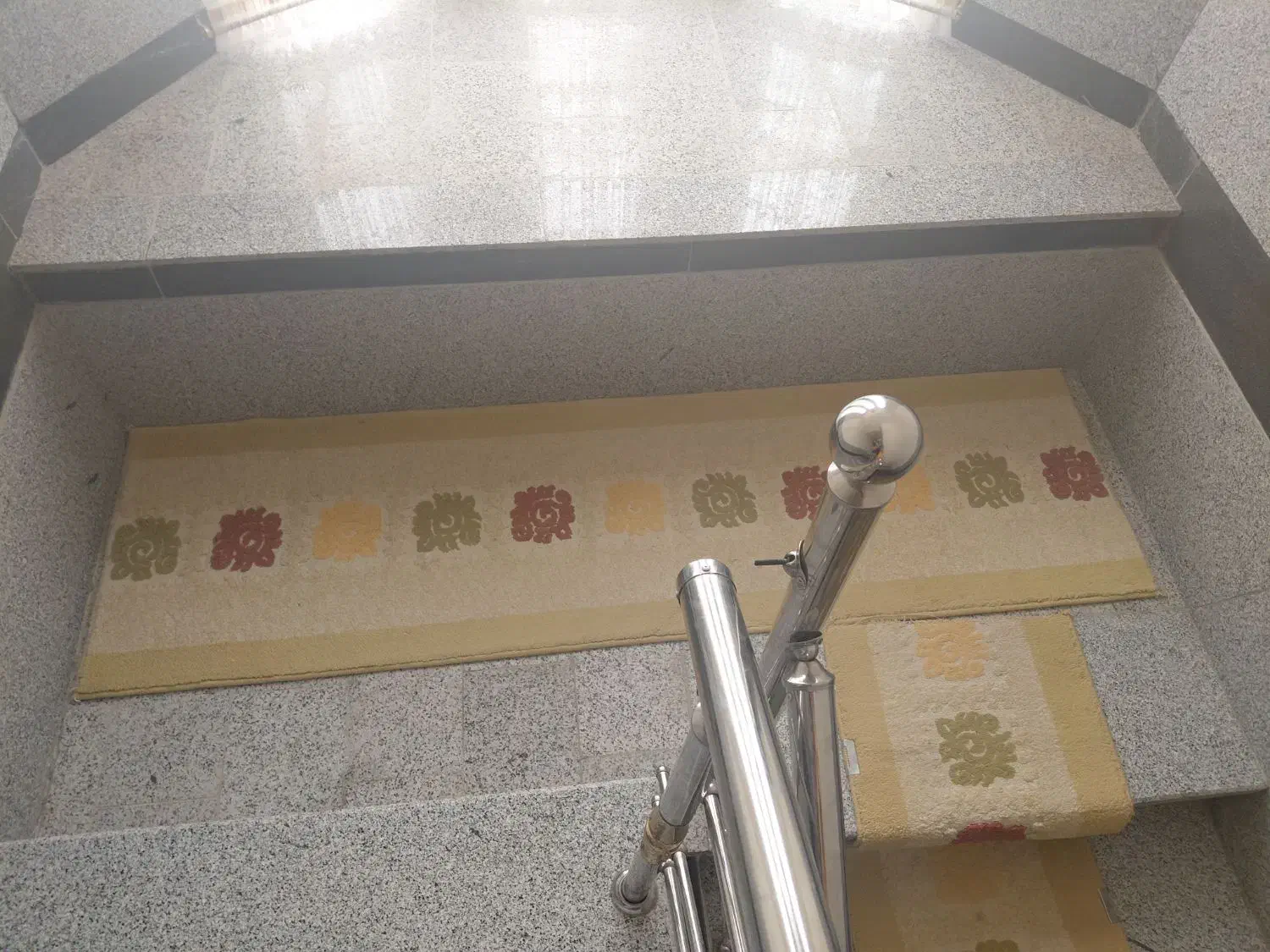 فرش روپله|پادری|نورآباد, |دیوار