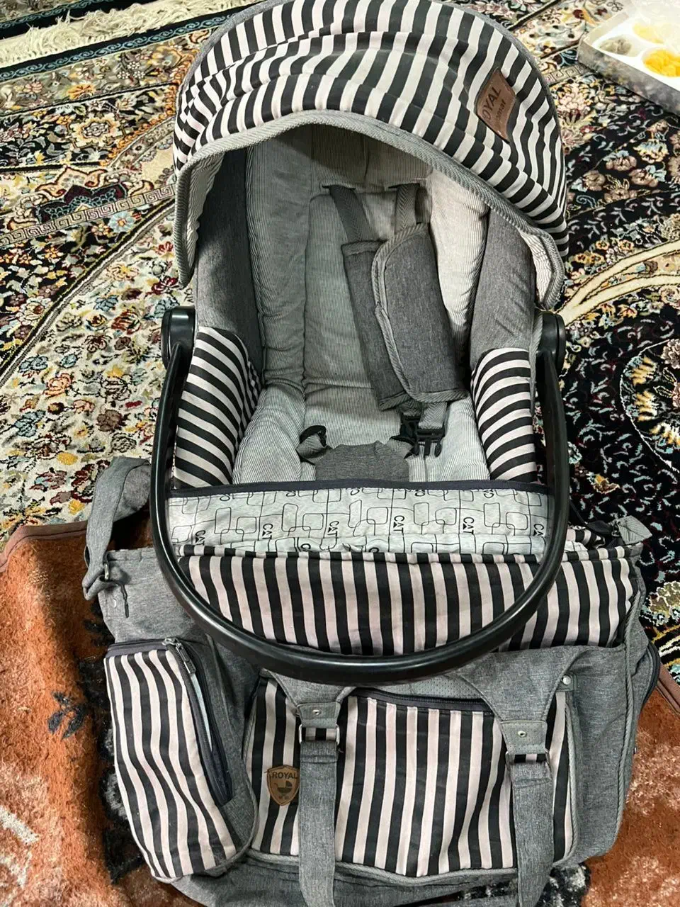 کریر تر وتمیز|کالسکه و لوازم جانبی|ایذه, |دیوار