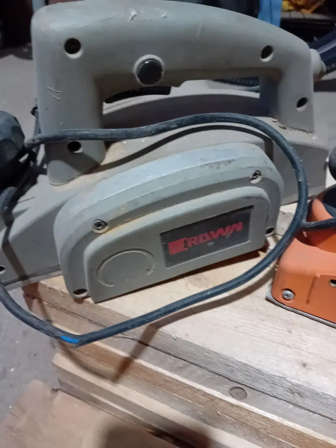 ابزارنجاری|ابزارآلات|جلفا, |دیوار