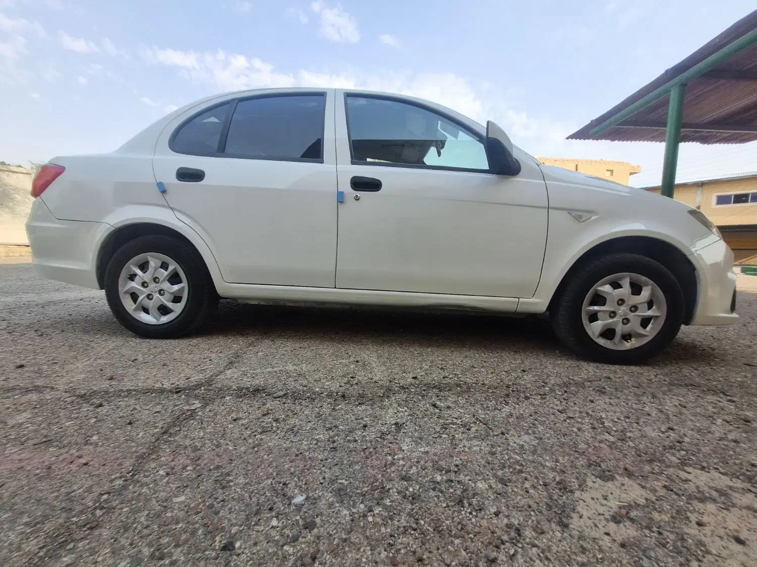 ساینا اس هشتادپنج گانه مدل برج ۱۱ سال ۱۴۰۱|خودرو سواری و وانت|دهلران, |دیوار