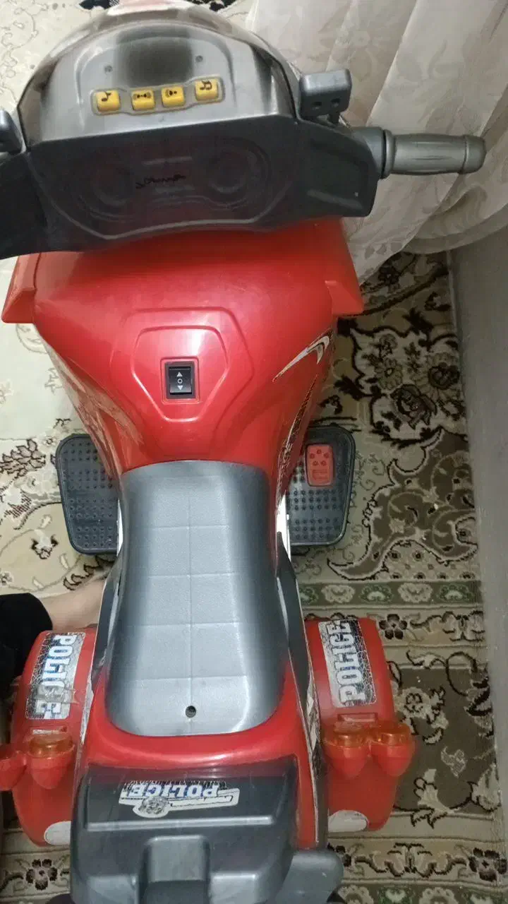 موتور شارژی سالم باطری ۶ونیم ولت تازه|اسباب‌‌بازی|قوچان, |دیوار