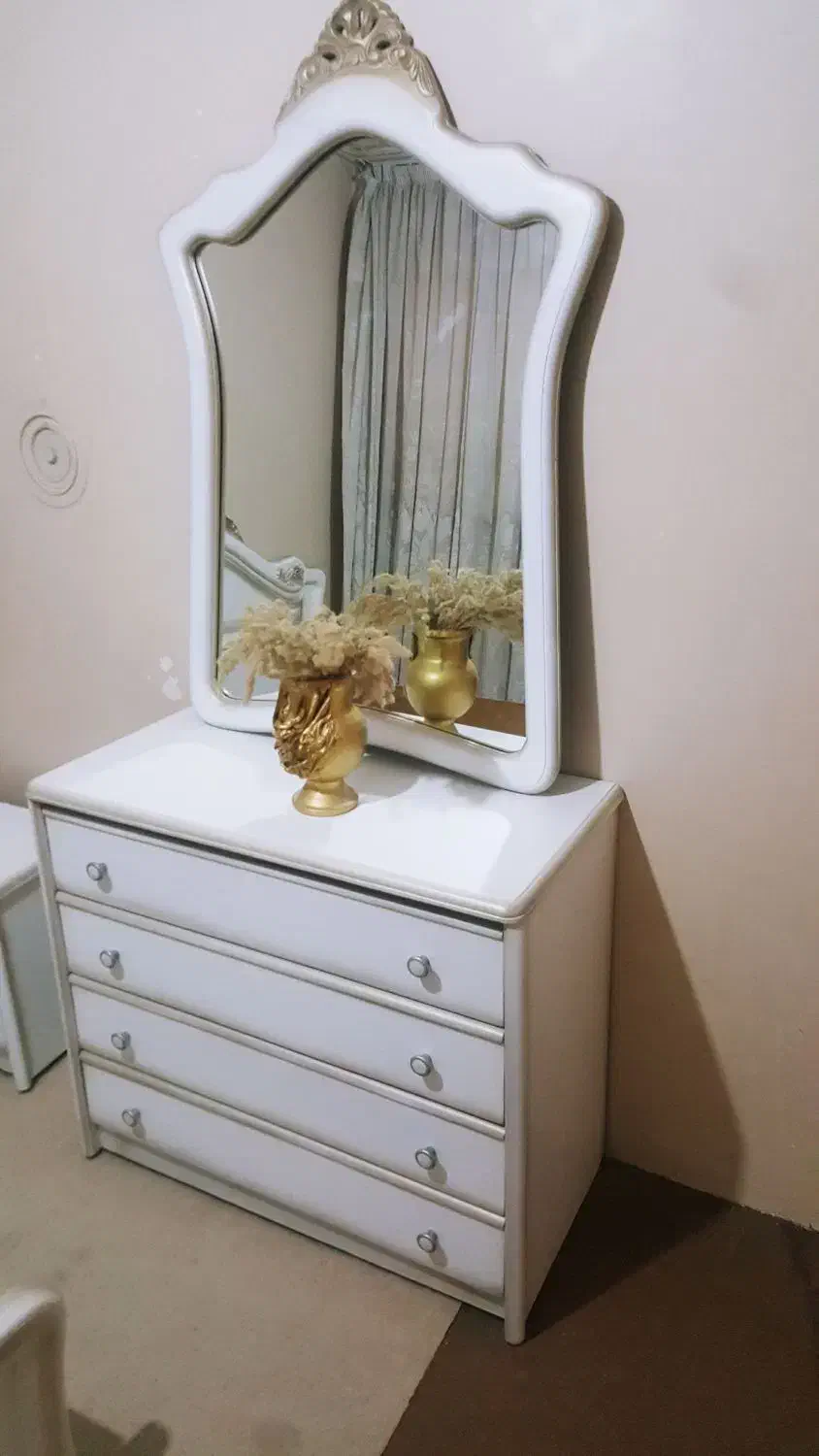 سرویس خواب چوب گردو تخت پاتختی دراور|تخت و سرویس خواب|مشهد, نیروی هوایی|دیوار