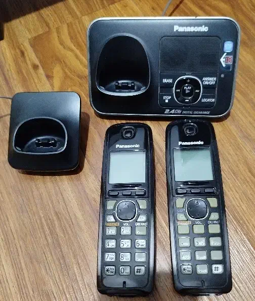 تلفن بی سیم دو گوشی پاناسونیک|تلفن رومیزی|خمام, |دیوار