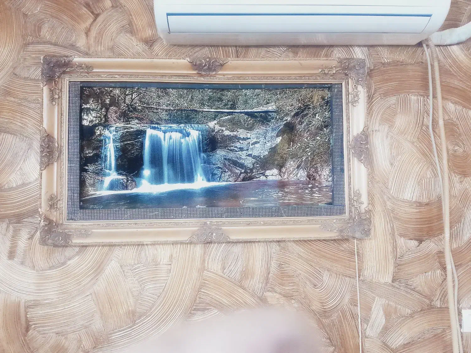 تابلو فرش نقش آبشار|تابلو فرش|کرج, پیشاهنگی|دیوار