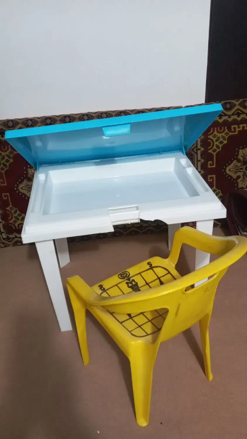 میز و صندلی تحریر کودک|میز تحریر و کامپیوتر|لاهیجان, لاشیدان|دیوار