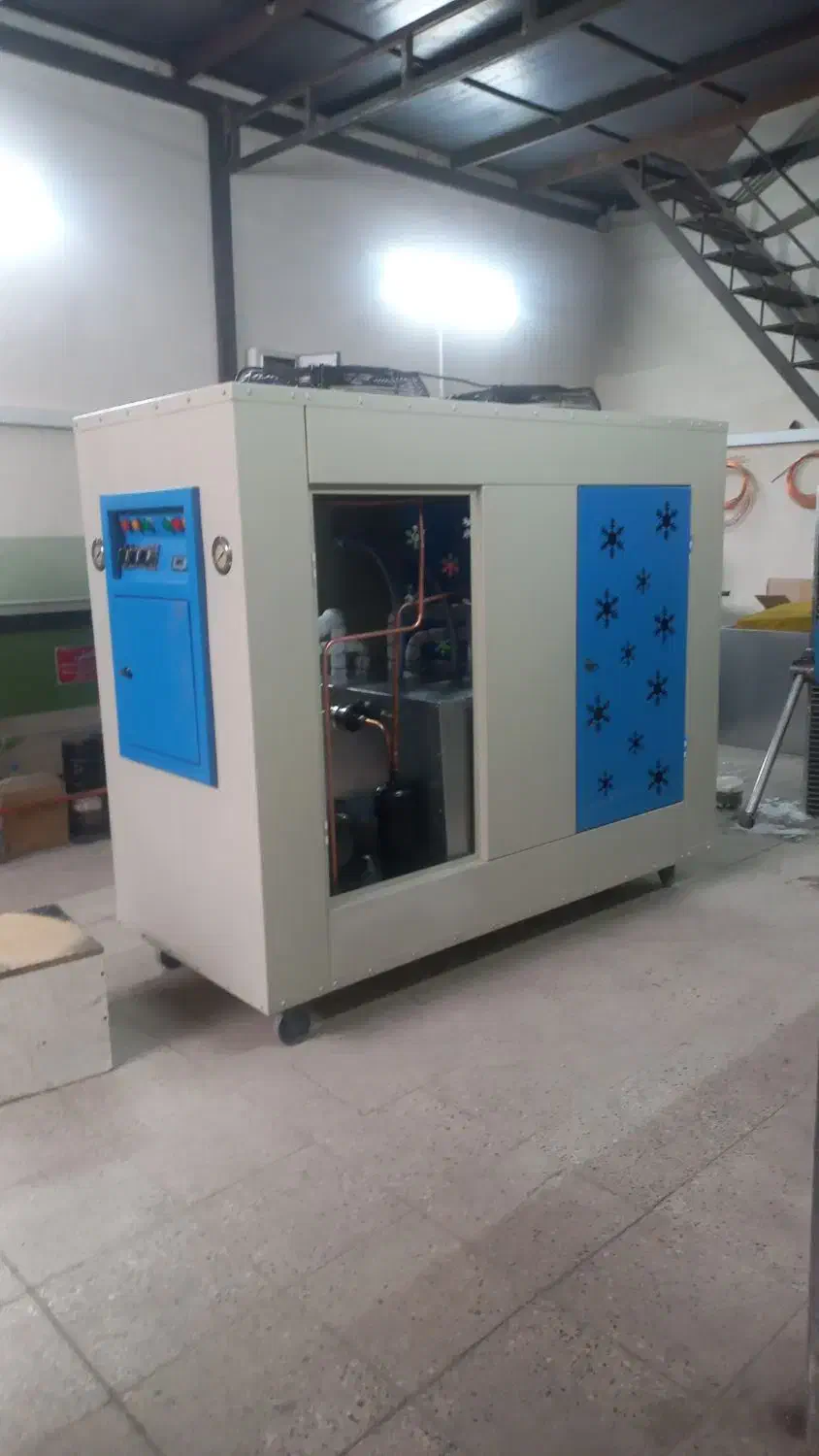 چیلر درحد نو|ماشین‌آلات صنعتی|پردیس, شهرک صنعتی کمرد|دیوار